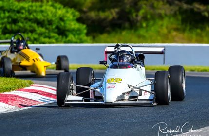 <br><b>The Car details and Owner history are as follow: </b><br>Dave Weitzenhof (OH) 1988 - ??
1992 SCCA FC Championship
?? - ??
Current owner running the car in VARAC events at Mosport.